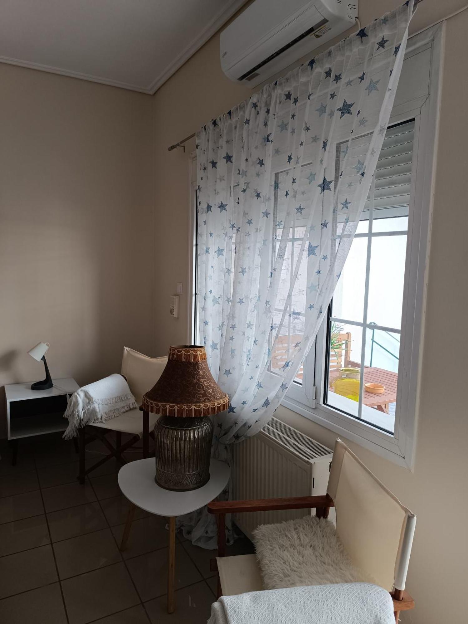 Spacious Apartment Corinth Exterior photo